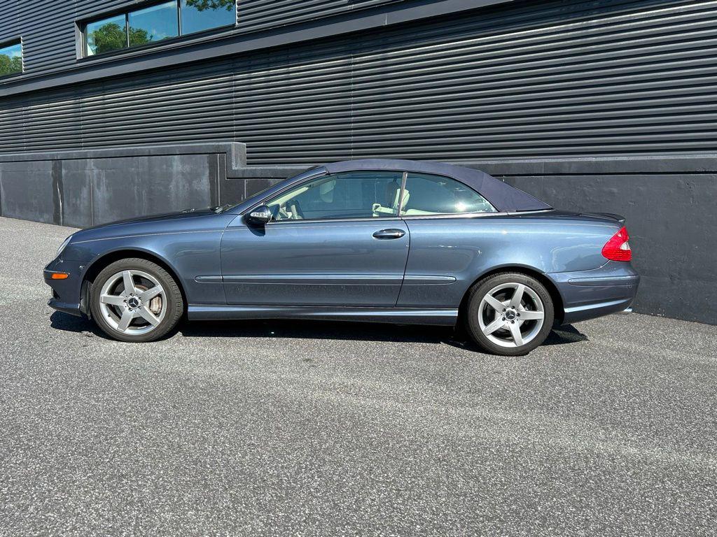 mercedes-benz clk-class 2007 WDBTK72F27T074626 image mercedes-benz clk-class 2007 WDBTK72F27T074626 image