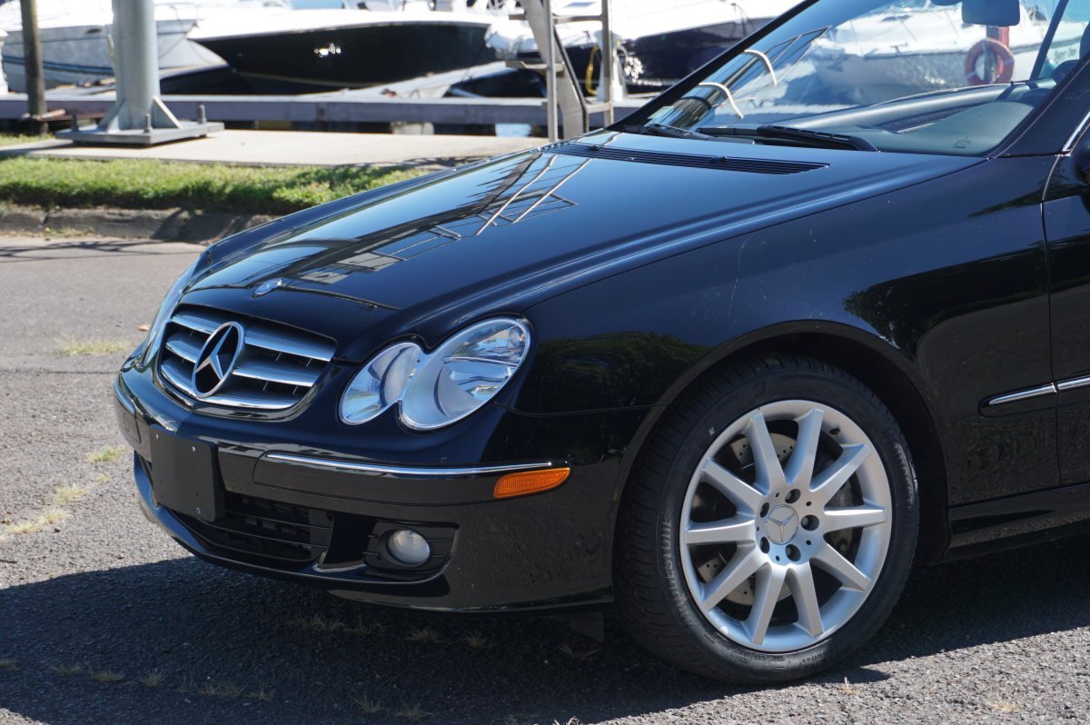 mercedes-benz clk-class 2007 WDBTJ56H47F222194 image mercedes-benz clk-class 2007 WDBTJ56H47F222194 image