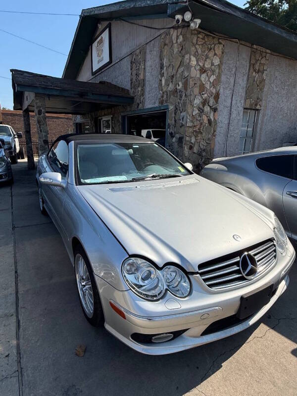mercedes-benz clk-class 2004 WDBTK75G54T019832 image mercedes-benz clk-class 2004 WDBTK75G54T019832 image