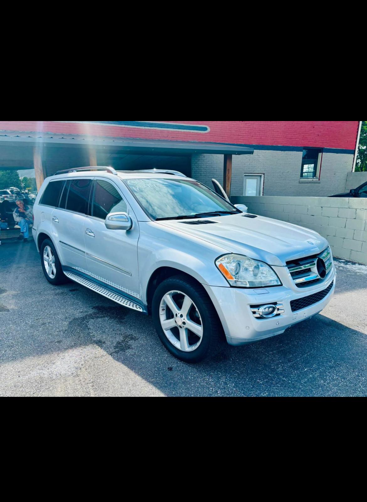 mercedes-benz gl-class 2009 4JGBF71EX9A519795 image mercedes-benz gl-class 2009 4JGBF71EX9A519795 image