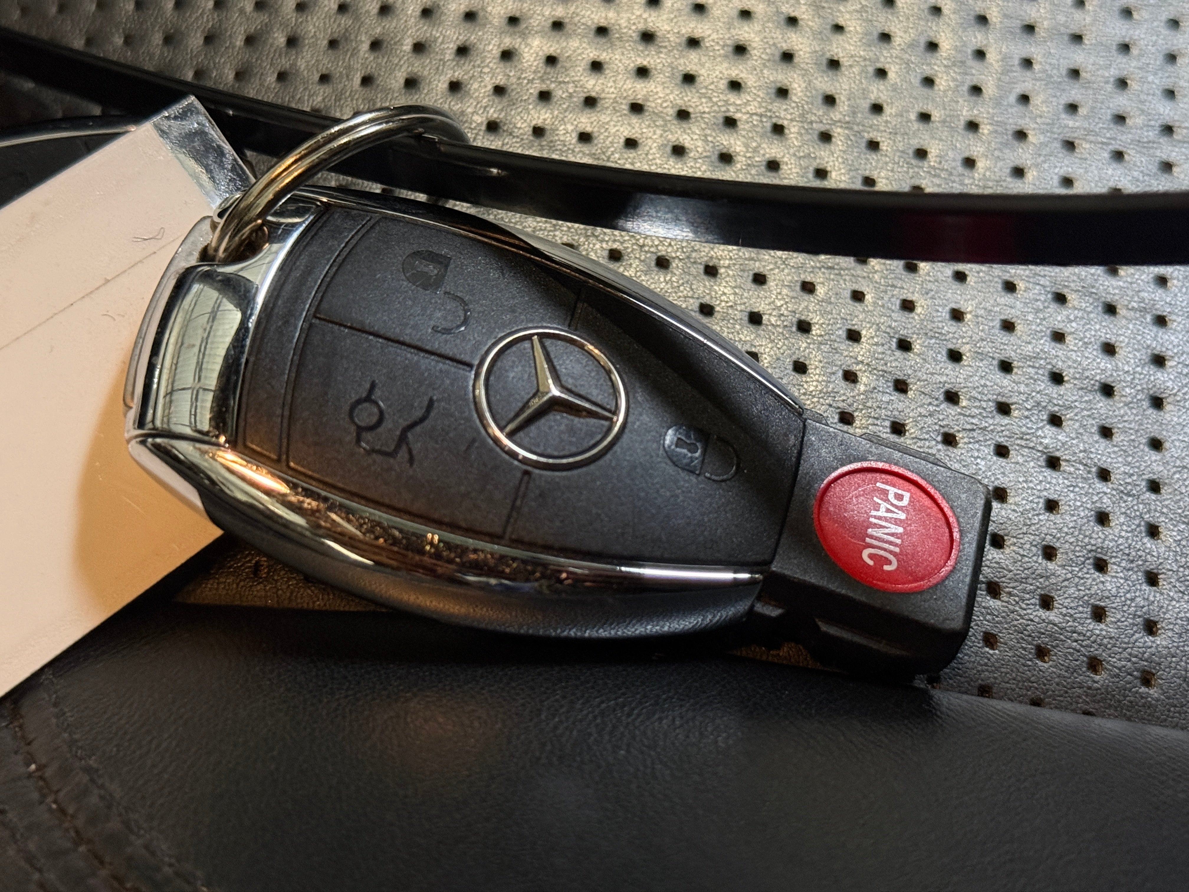 mercedes-benz cl-class 2010 WDDEJ7HB5AA025270 image mercedes-benz cl-class 2010 WDDEJ7HB5AA025270 image