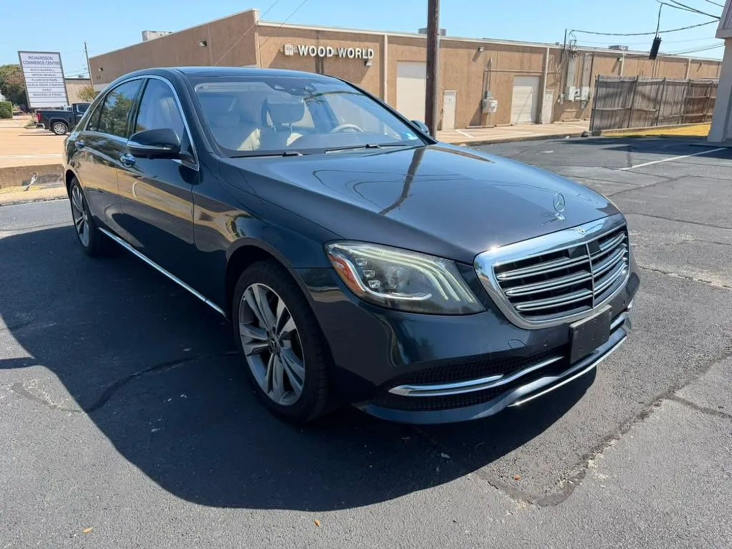 mercedes-benz s-class 2018 WDDUG6GB0JA352987 image mercedes-benz s-class 2018 WDDUG6GB0JA352987 image