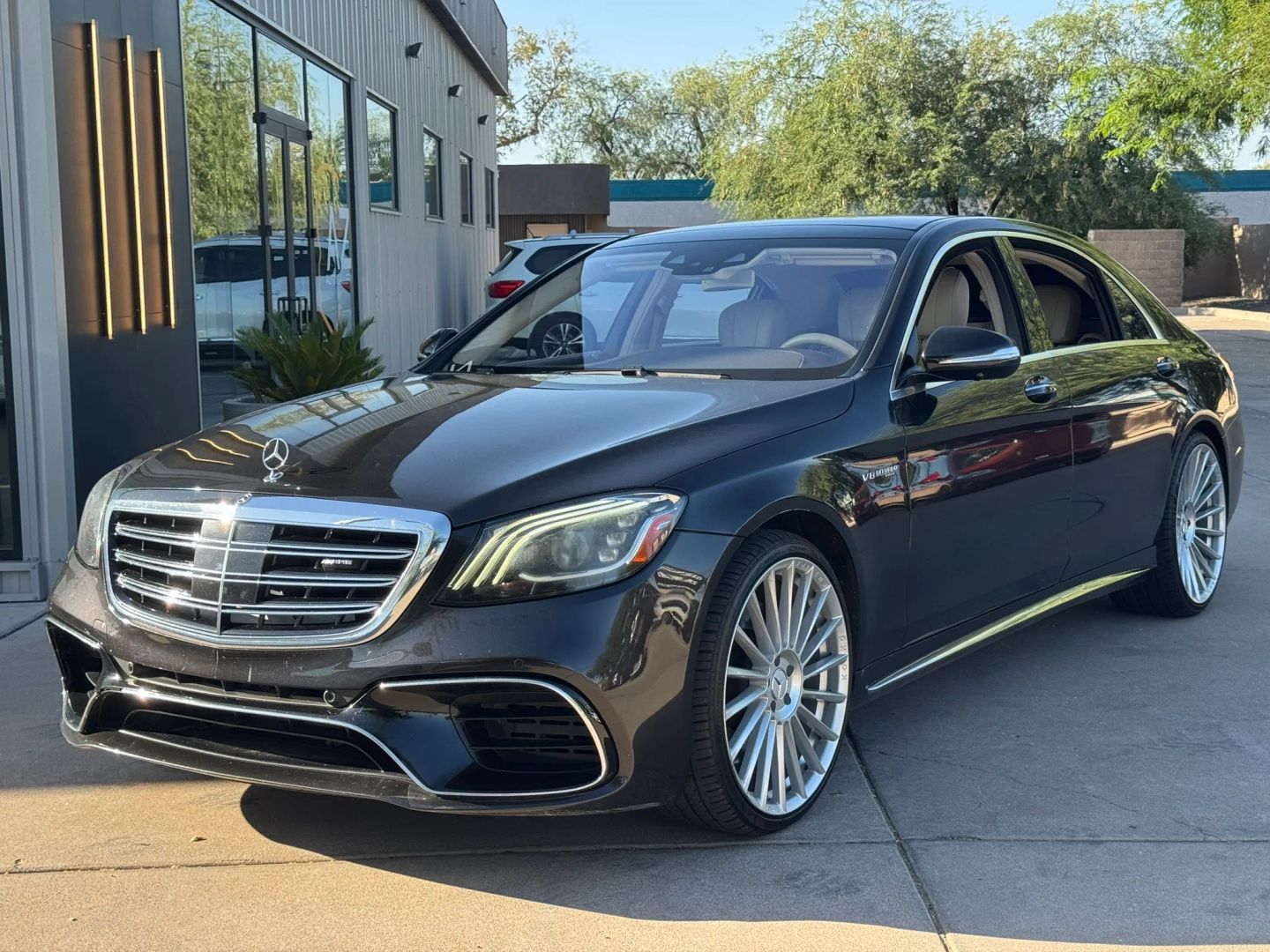 mercedes-benz s-class 2018 WDDUG8JB5JA400858 image mercedes-benz s-class 2018 WDDUG8JB5JA400858 image