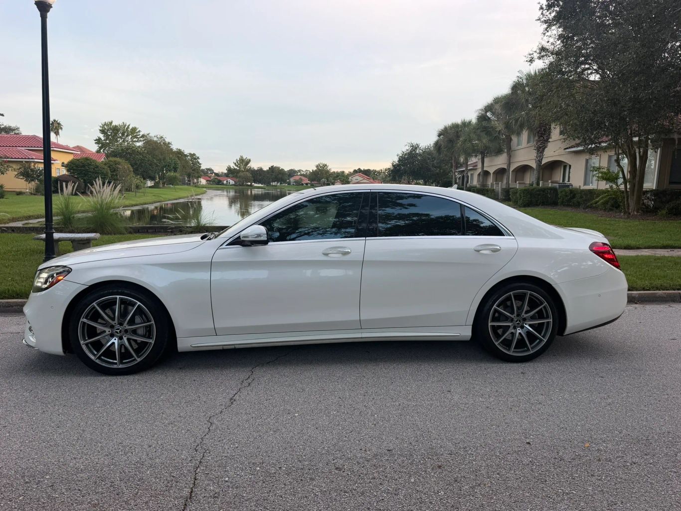 mercedes-benz s-class 2020 W1KUG8DBXLA551967 image mercedes-benz s-class 2020 W1KUG8DBXLA551967 image