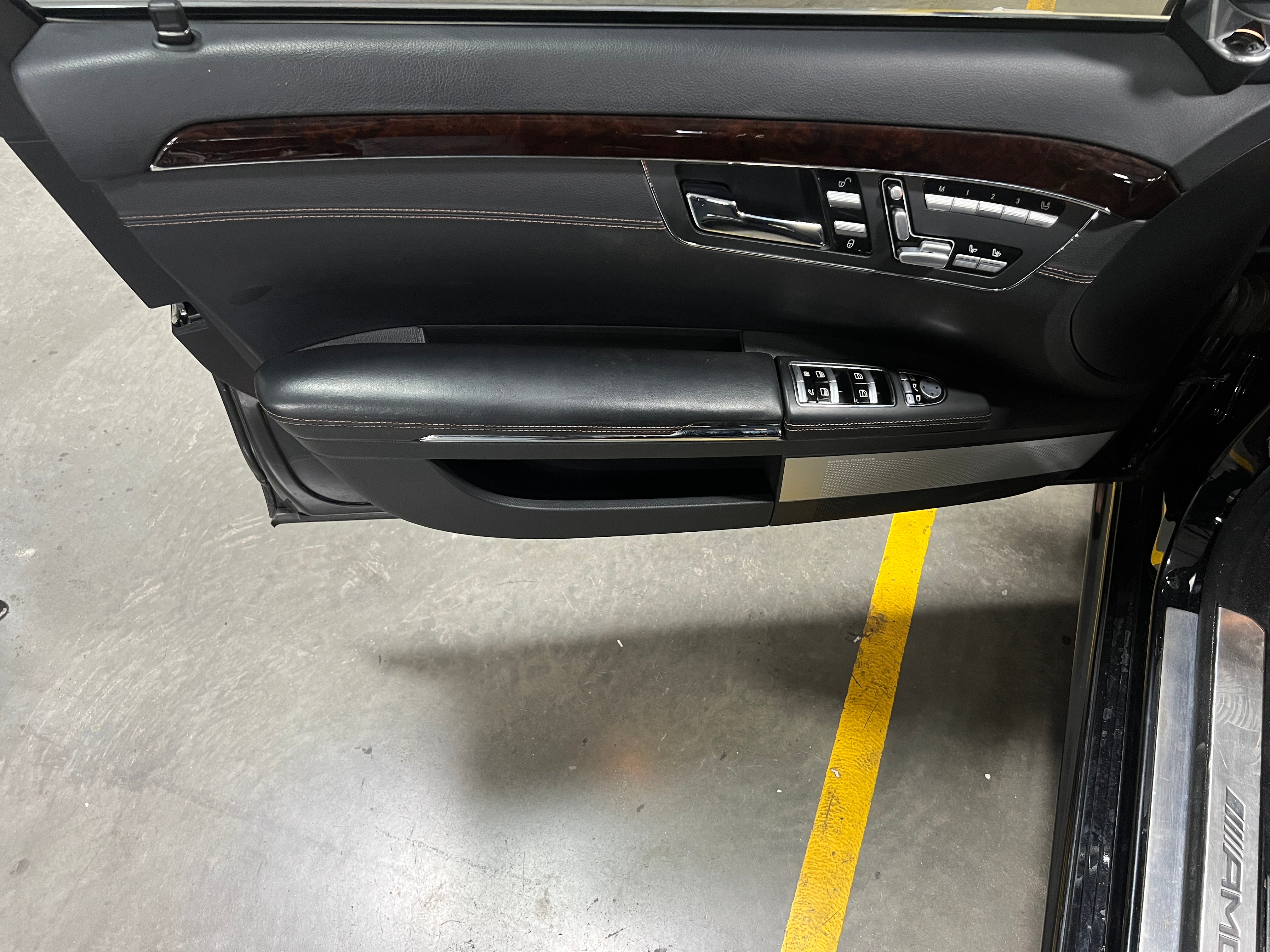 mercedes-benz s-class 2011 WDDNG7EB3BA371466 image mercedes-benz s-class 2011 WDDNG7EB3BA371466 image
