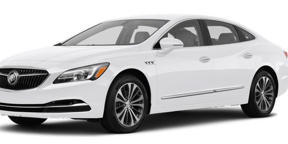 BUICK LACROSSE 2018 1G4ZP5SS0JU144359 image