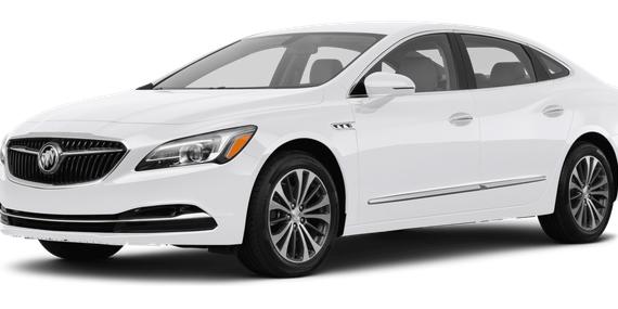 BUICK LACROSSE 2018 1G4ZP5SS3JU105877 image