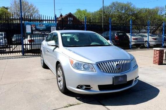 BUICK LACROSSE 2011 1G4GC5EDXBF226735 image