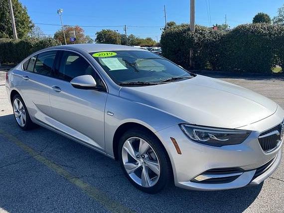 BUICK REGAL 2019 W04GL6SXXK1075198 image BUICK REGAL 2019 W04GL6SXXK1075198 image