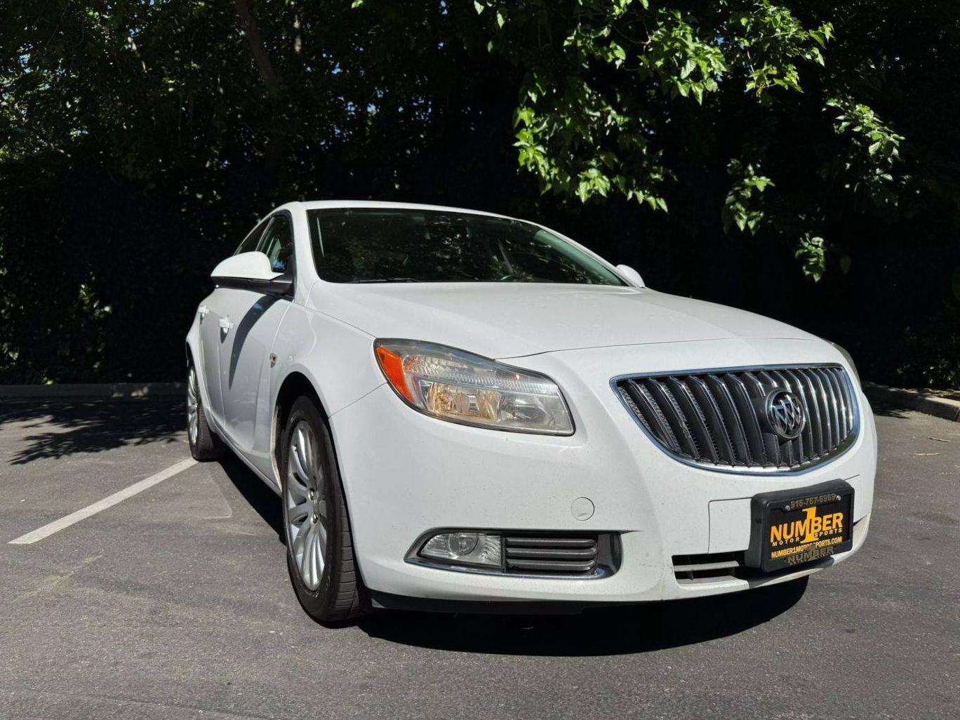 BUICK REGAL 2011 W04GN5EC2B1101211 image