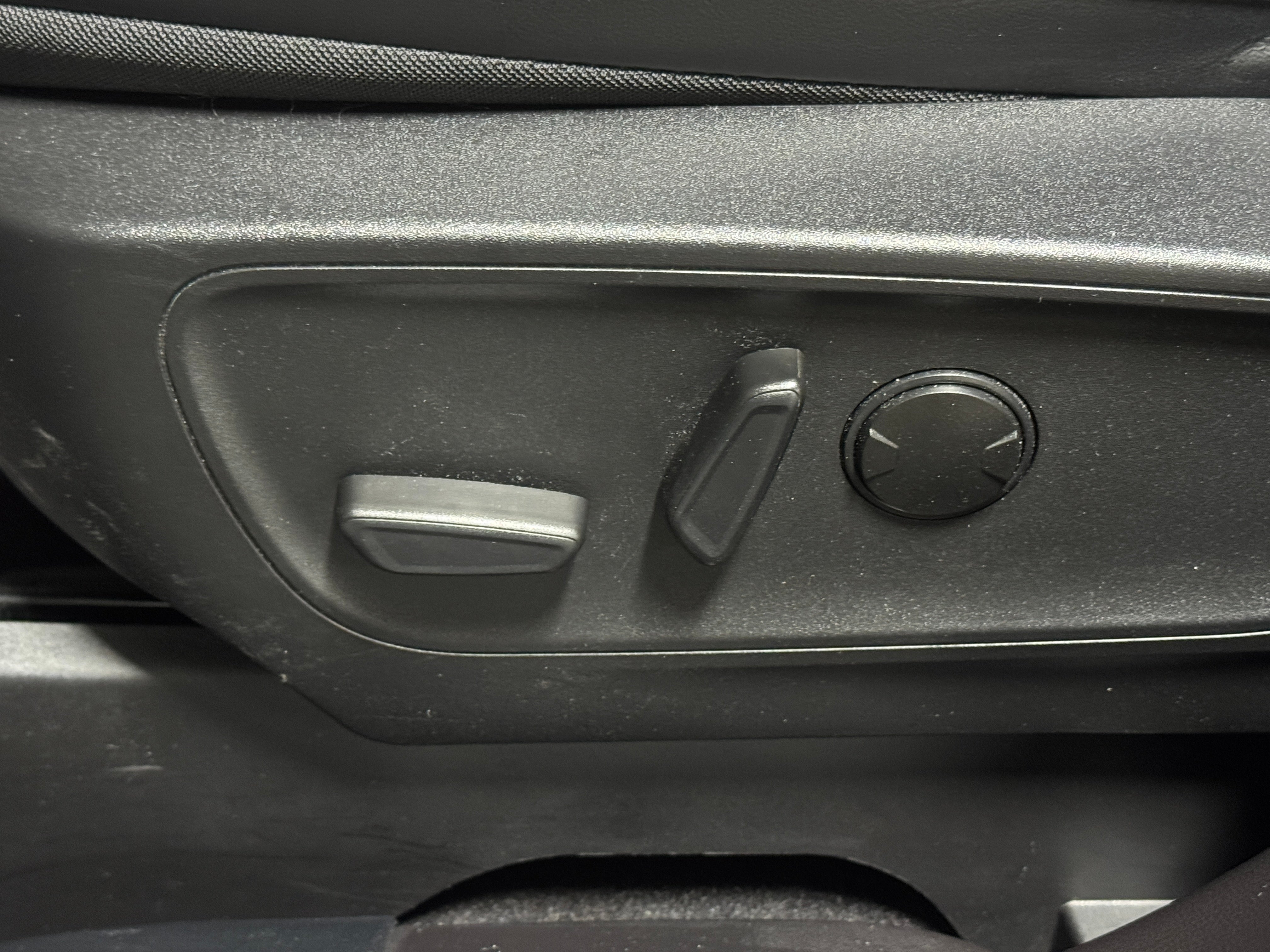ford escape 2023 1FMCU0MZ2PUB20228 image ford escape 2023 1FMCU0MZ2PUB20228 image