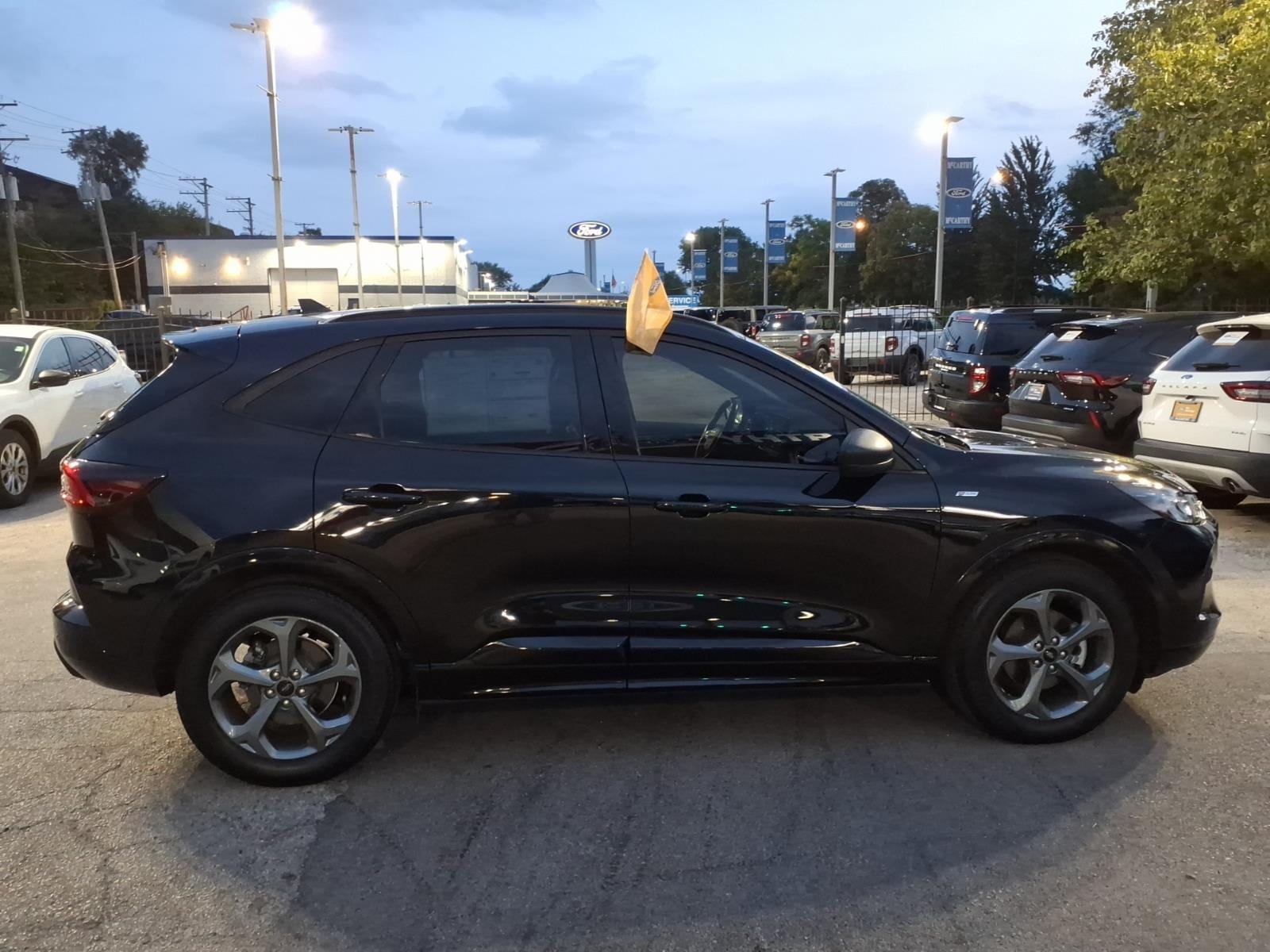 ford escape 2023 1FMCU0MN4PUA38904 image ford escape 2023 1FMCU0MN4PUA38904 image