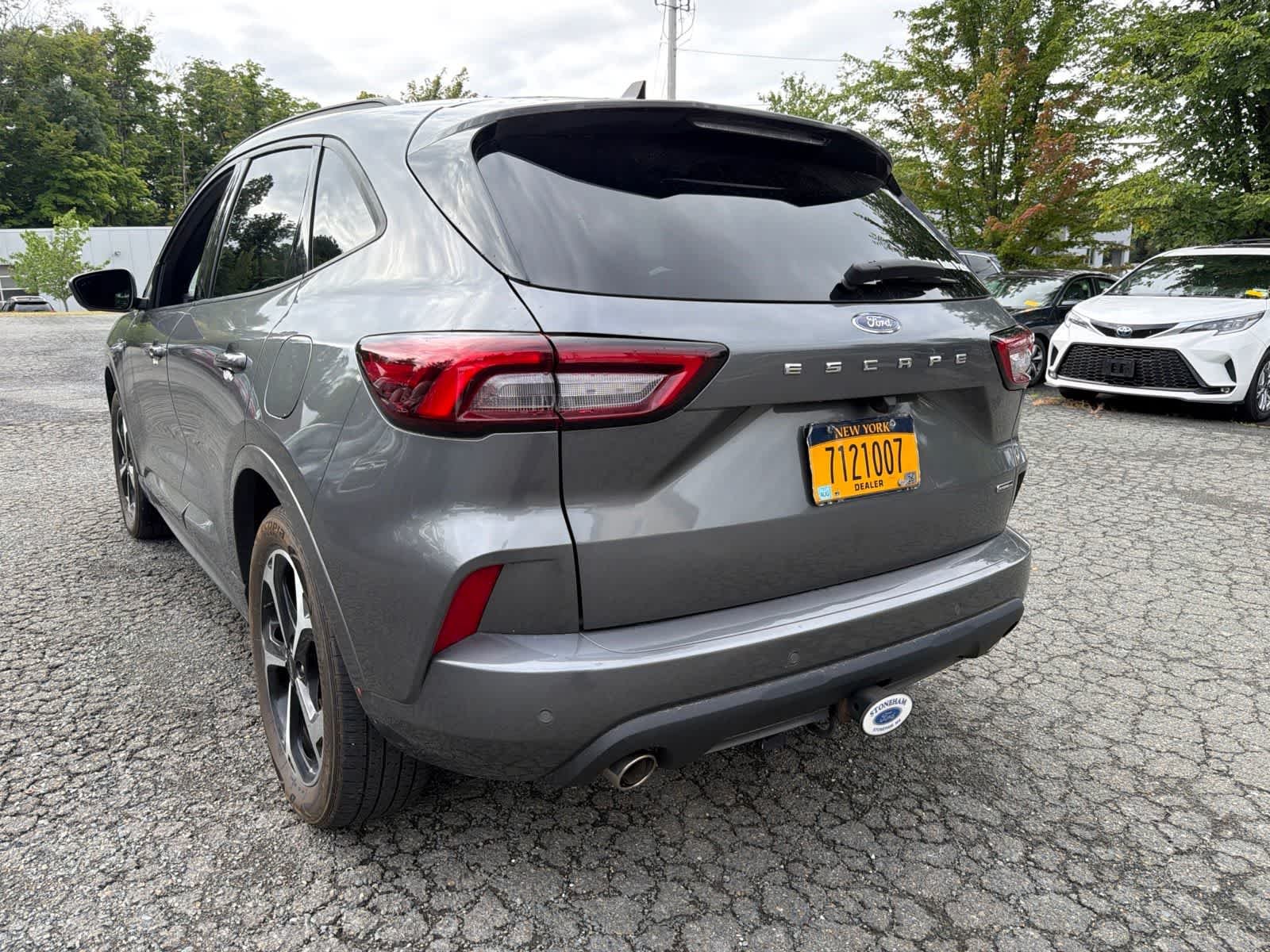 ford escape 2023 1FMCU9NZ9PUA40556 image ford escape 2023 1FMCU9NZ9PUA40556 image