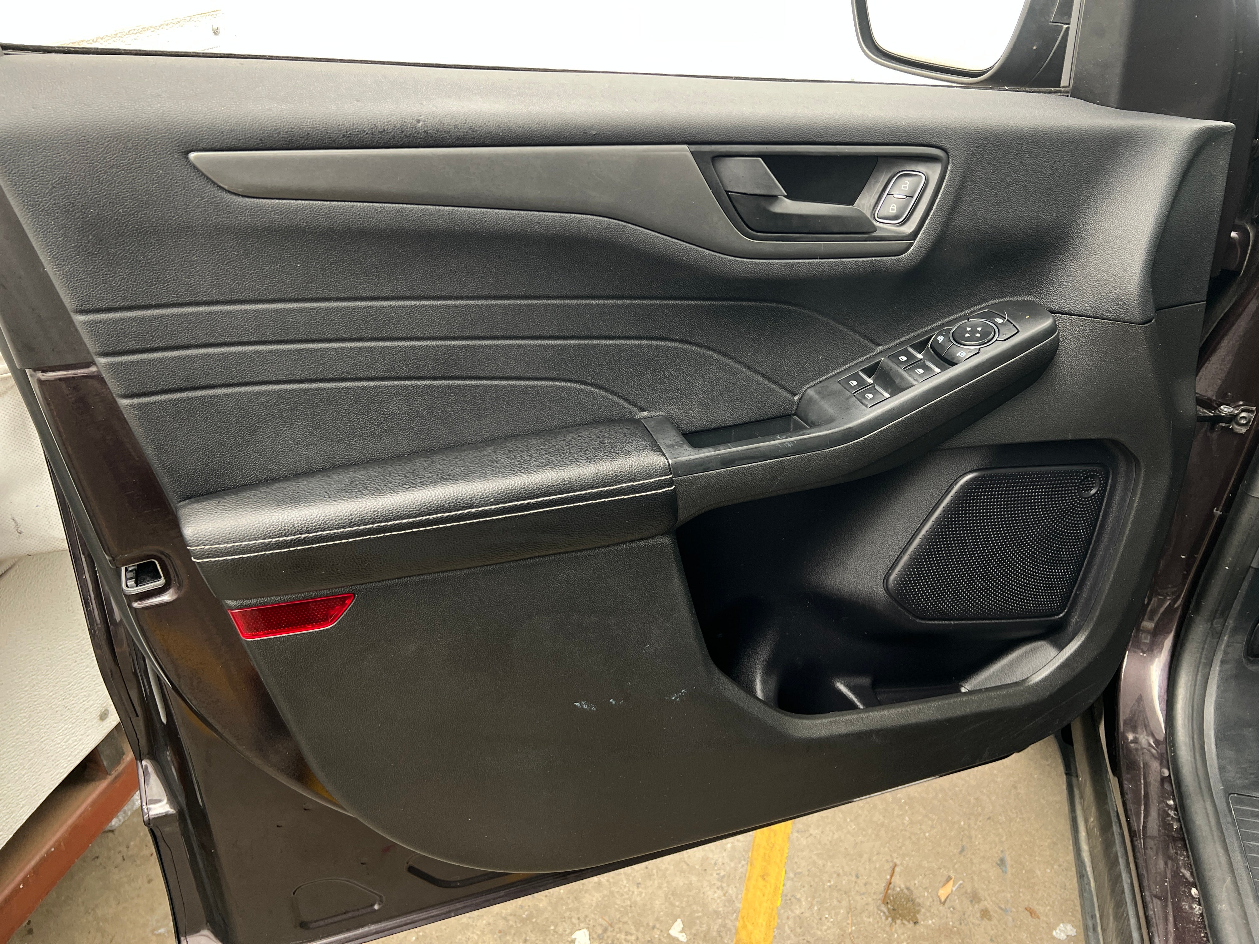 ford escape 2023 1FMCU0GN7PUB40483 image ford escape 2023 1FMCU0GN7PUB40483 image
