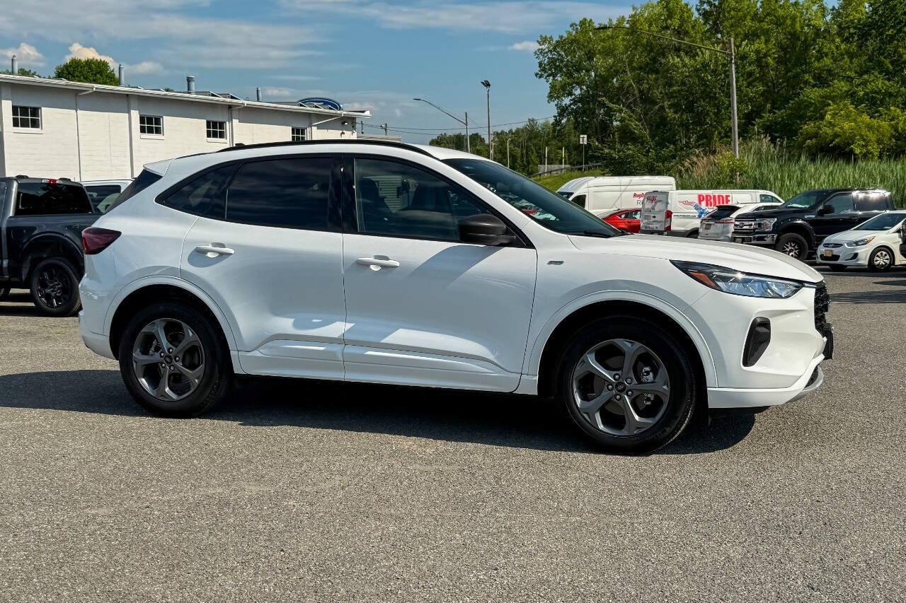 ford escape 2023 1FMCU9MN8PUA62496 image ford escape 2023 1FMCU9MN8PUA62496 image
