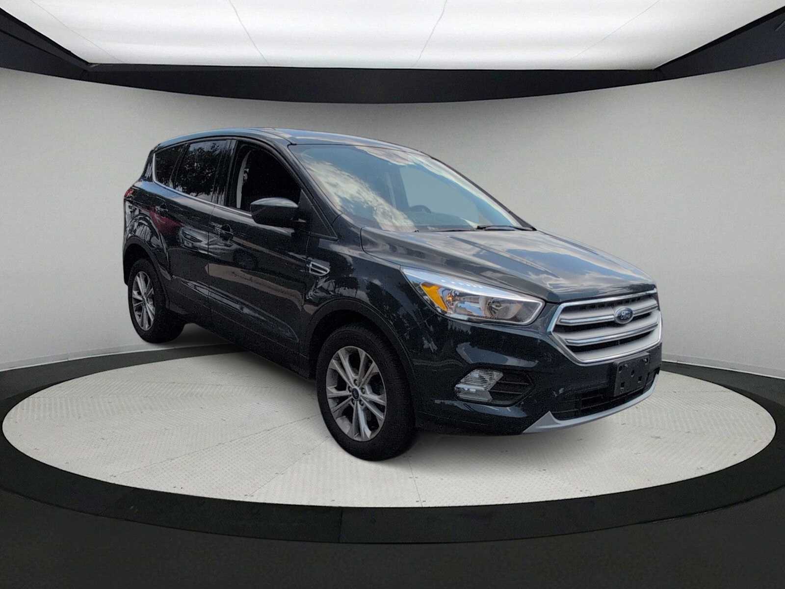 ford escape 2019 1FMCU0GD7KUA77692 image ford escape 2019 1FMCU0GD7KUA77692 image