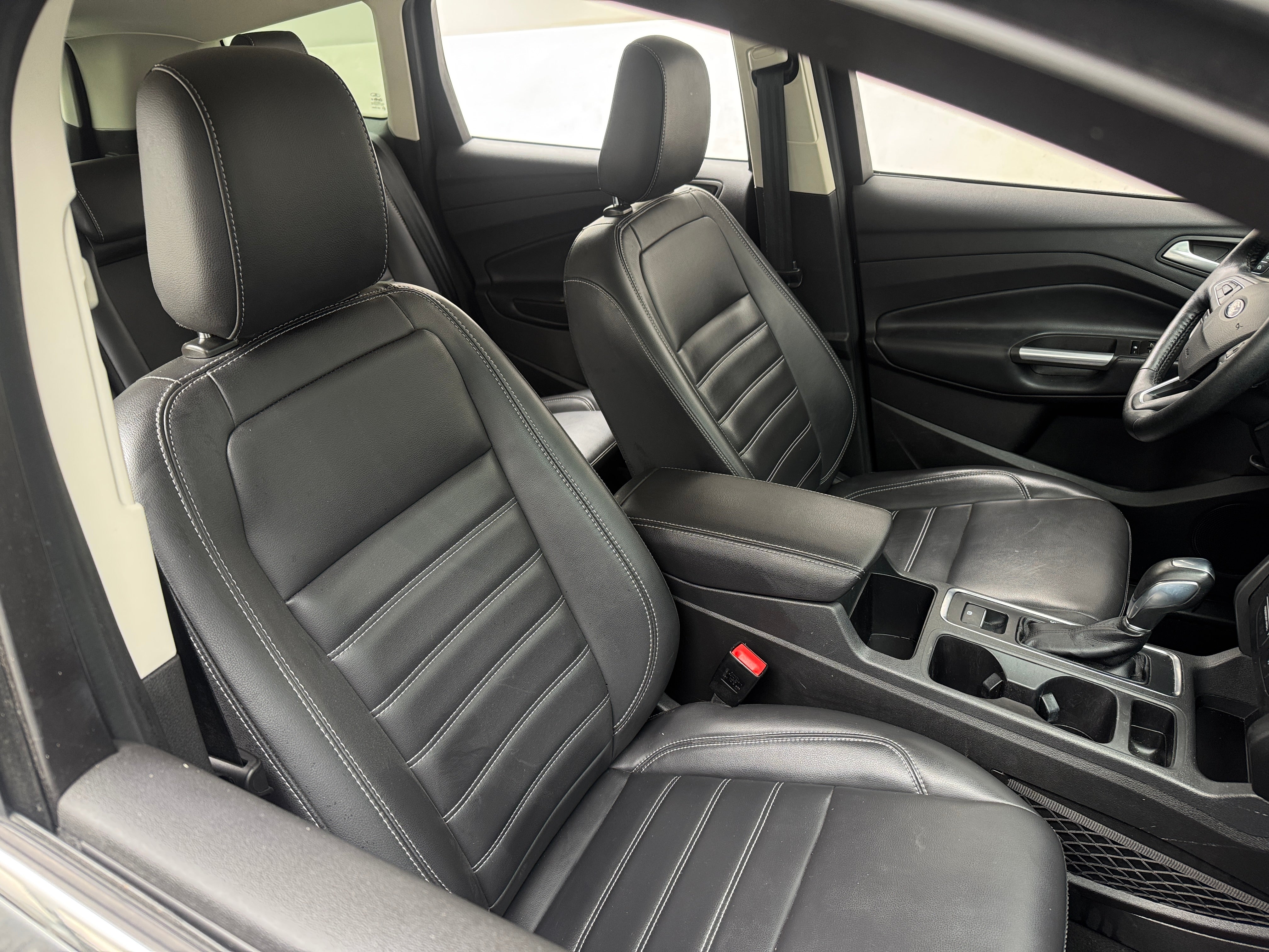 ford escape 2019 1FMCU9HD9KUB82379 image ford escape 2019 1FMCU9HD9KUB82379 image
