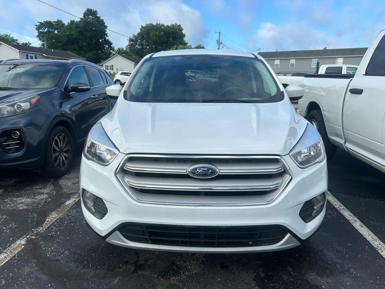ford escape 2019 1FMCU0GD5KUC37004 image ford escape 2019 1FMCU0GD5KUC37004 image