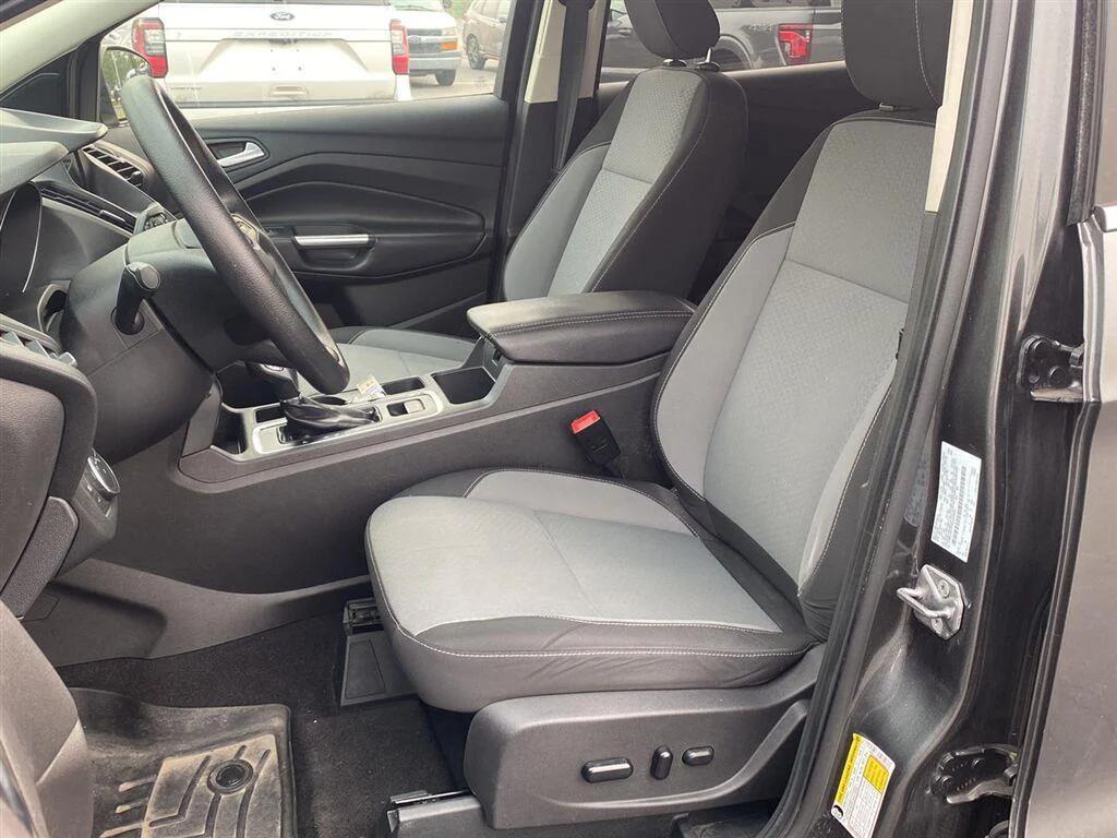 ford escape 2019 1FMCU9GD3KUA68833 image ford escape 2019 1FMCU9GD3KUA68833 image