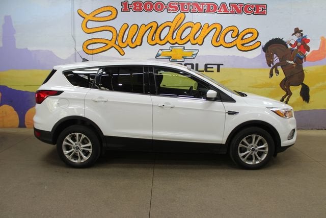ford escape 2019 1FMCU9GD9KUB39744 image ford escape 2019 1FMCU9GD9KUB39744 image