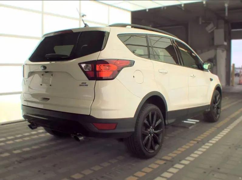 ford escape 2019 1FMCU9GD5KUC27058 image ford escape 2019 1FMCU9GD5KUC27058 image