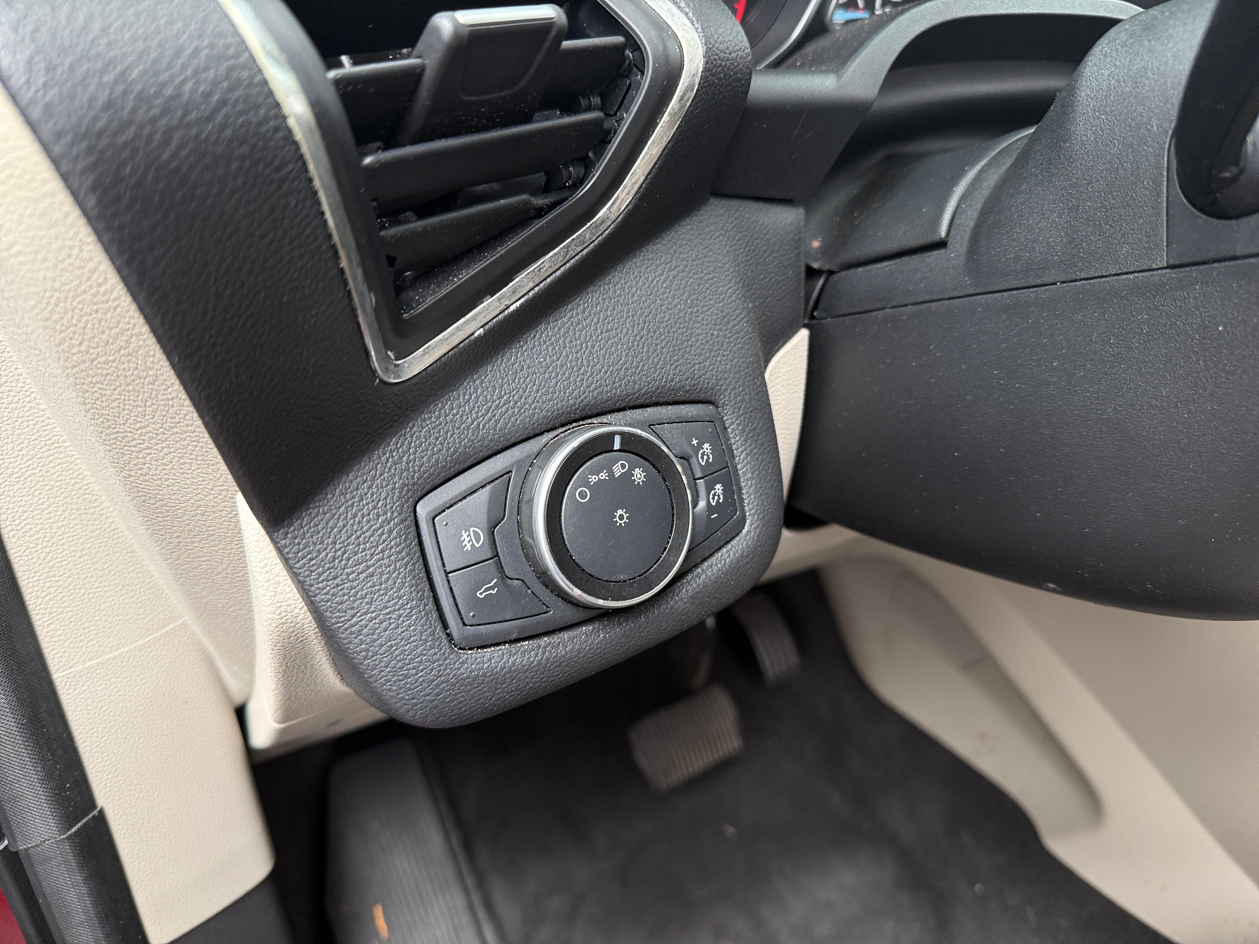 ford escape 2018 1FMCU9J98JUB28012 image ford escape 2018 1FMCU9J98JUB28012 image