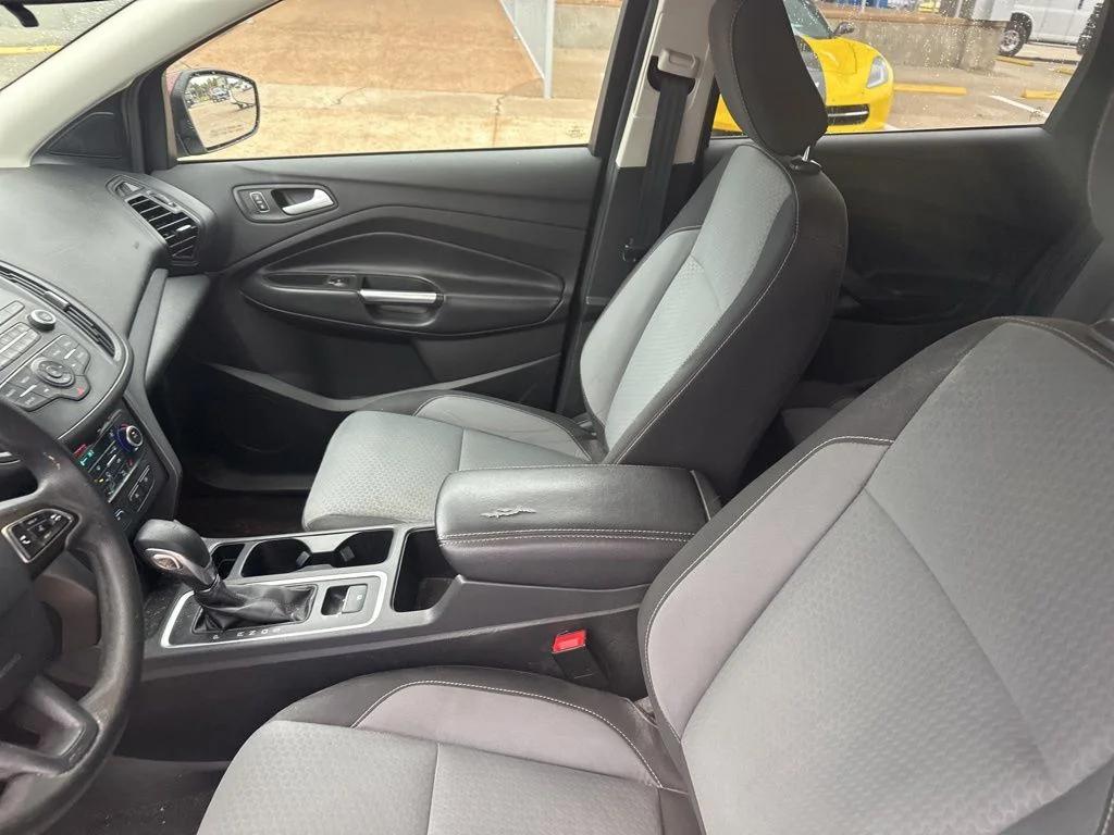ford escape 2018 1FMCU0GD7JUB10303 image ford escape 2018 1FMCU0GD7JUB10303 image