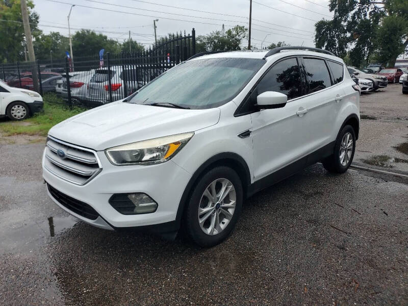 ford escape 2018 1FMCU0GD8JUB15400 image ford escape 2018 1FMCU0GD8JUB15400 image