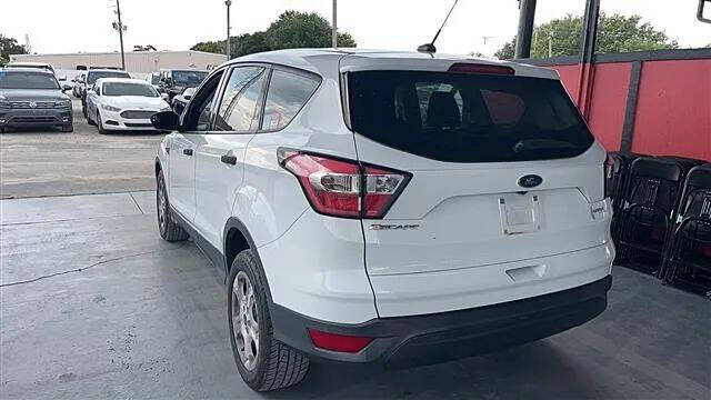 ford escape 2018 1FMCU0F71JUA36422 image ford escape 2018 1FMCU0F71JUA36422 image