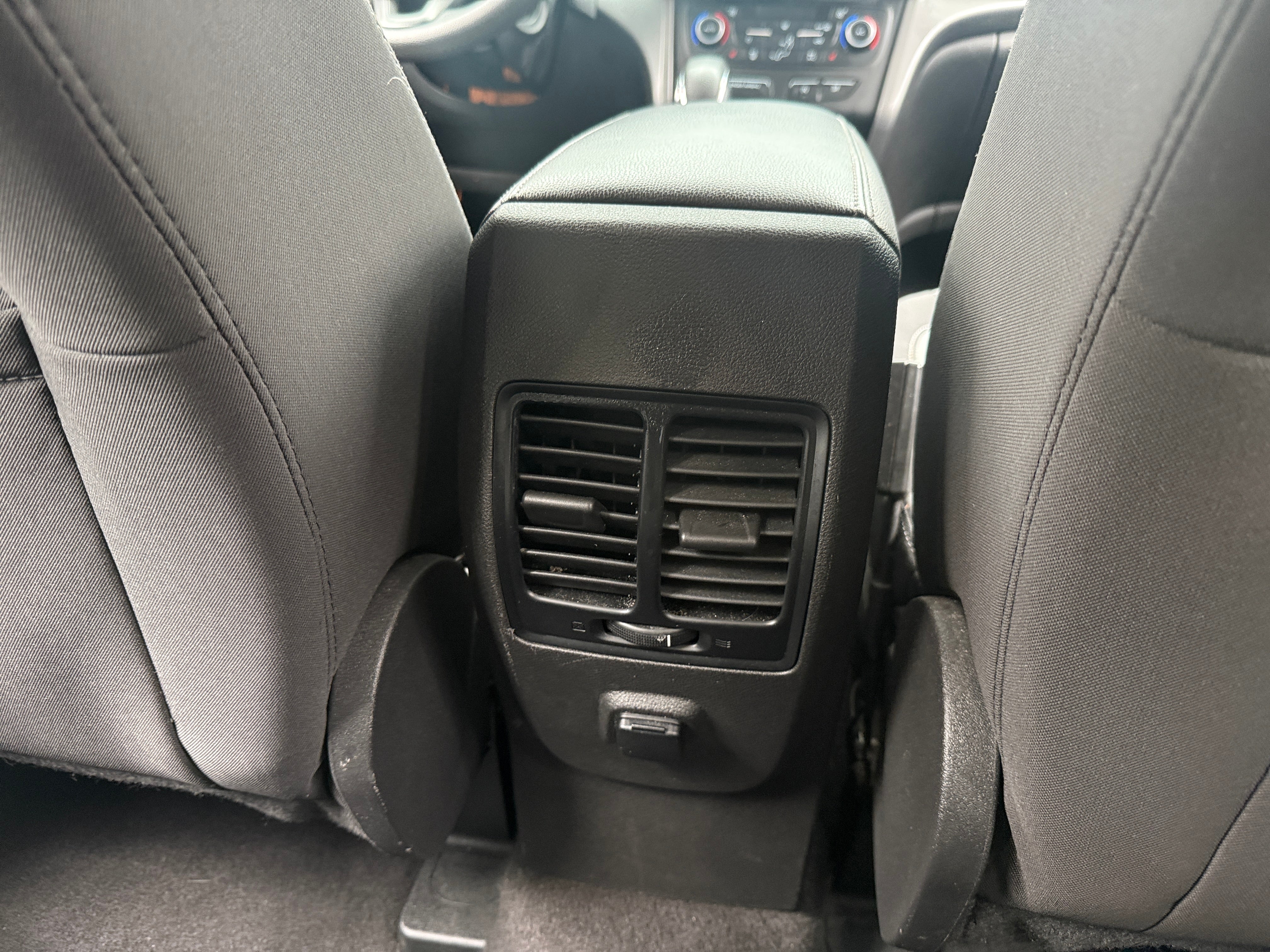 ford escape 2018 1FMCU9GDXJUC36580 image ford escape 2018 1FMCU9GDXJUC36580 image