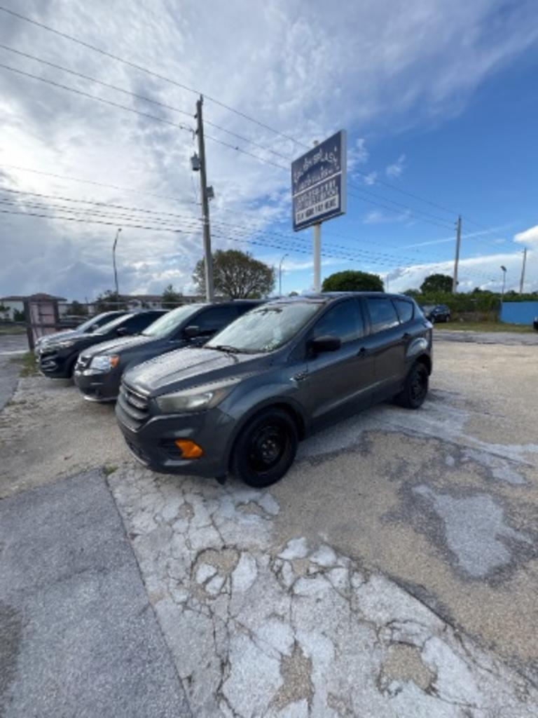ford escape 2018 1FMCU0F77JUA35856 image ford escape 2018 1FMCU0F77JUA35856 image