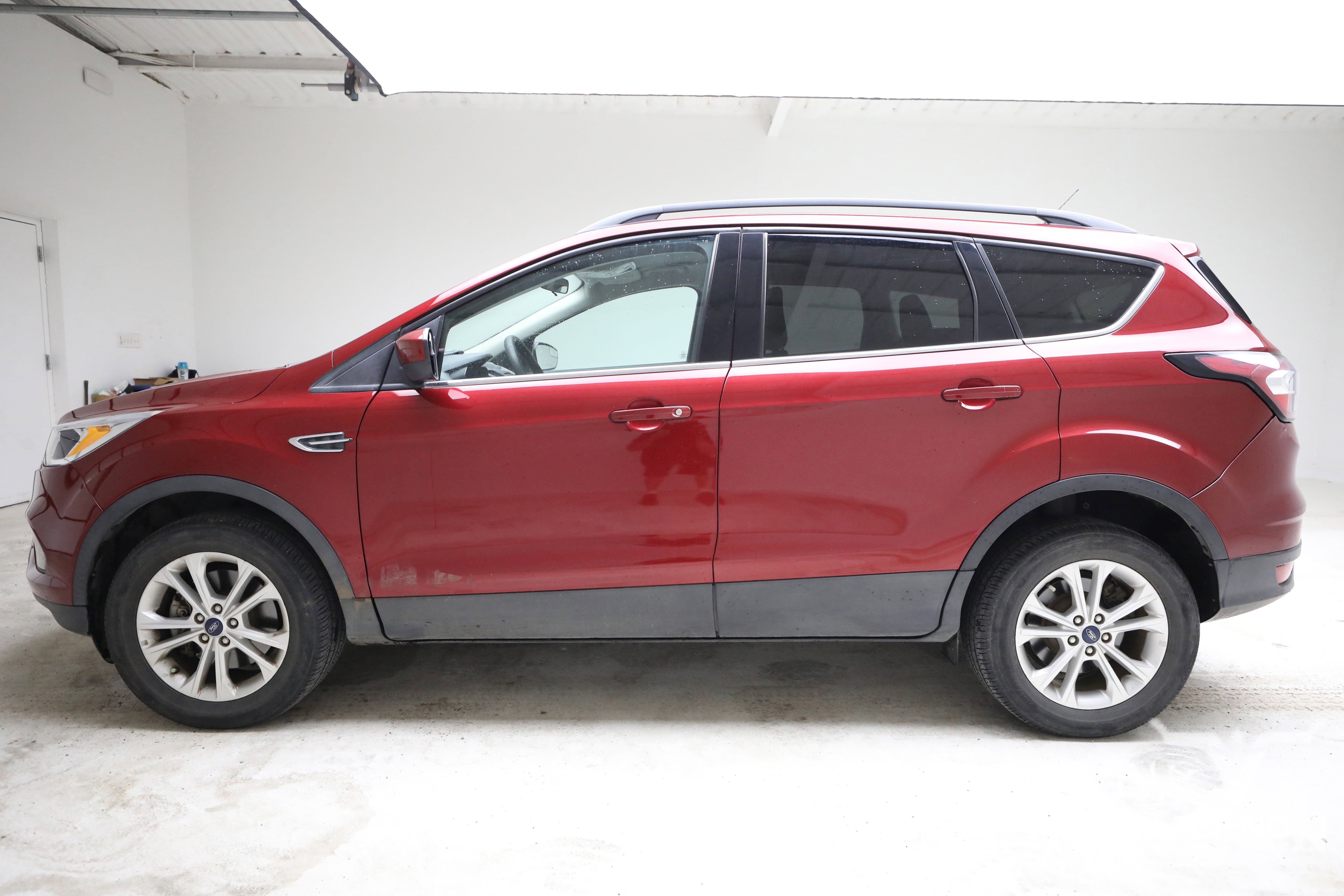 ford escape 2018 1FMCU9G91JUC65011 image ford escape 2018 1FMCU9G91JUC65011 image