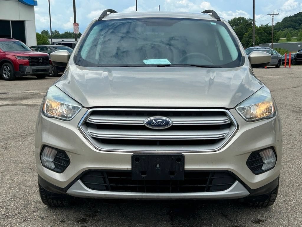 ford escape 2018 1FMCU9GD8JUB17135 image ford escape 2018 1FMCU9GD8JUB17135 image