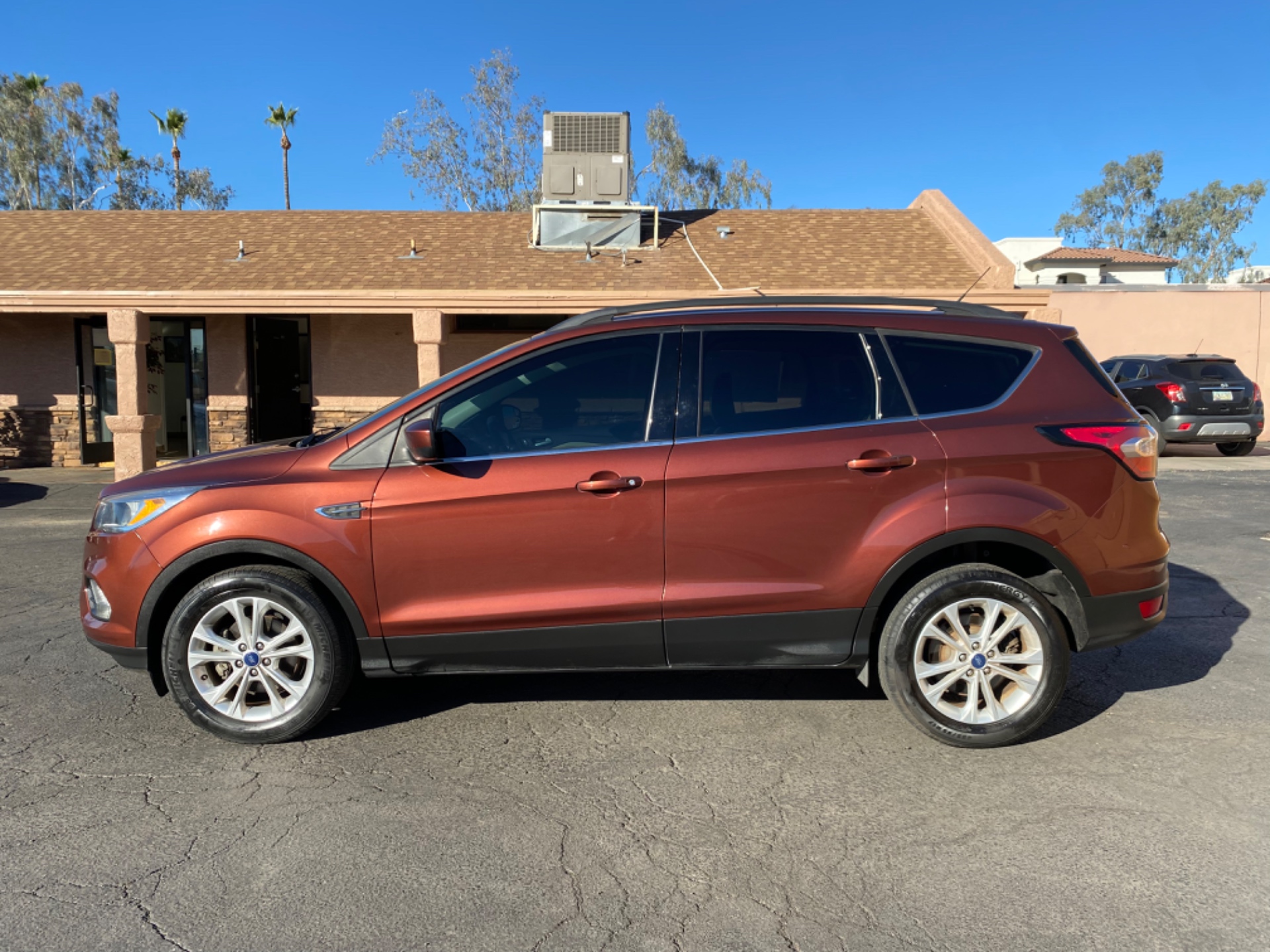 ford escape 2018 1FMCU0GDXJUA40571 image ford escape 2018 1FMCU0GDXJUA40571 image