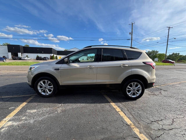 ford escape 2018 1FMCU9GD0JUA70067 image ford escape 2018 1FMCU9GD0JUA70067 image