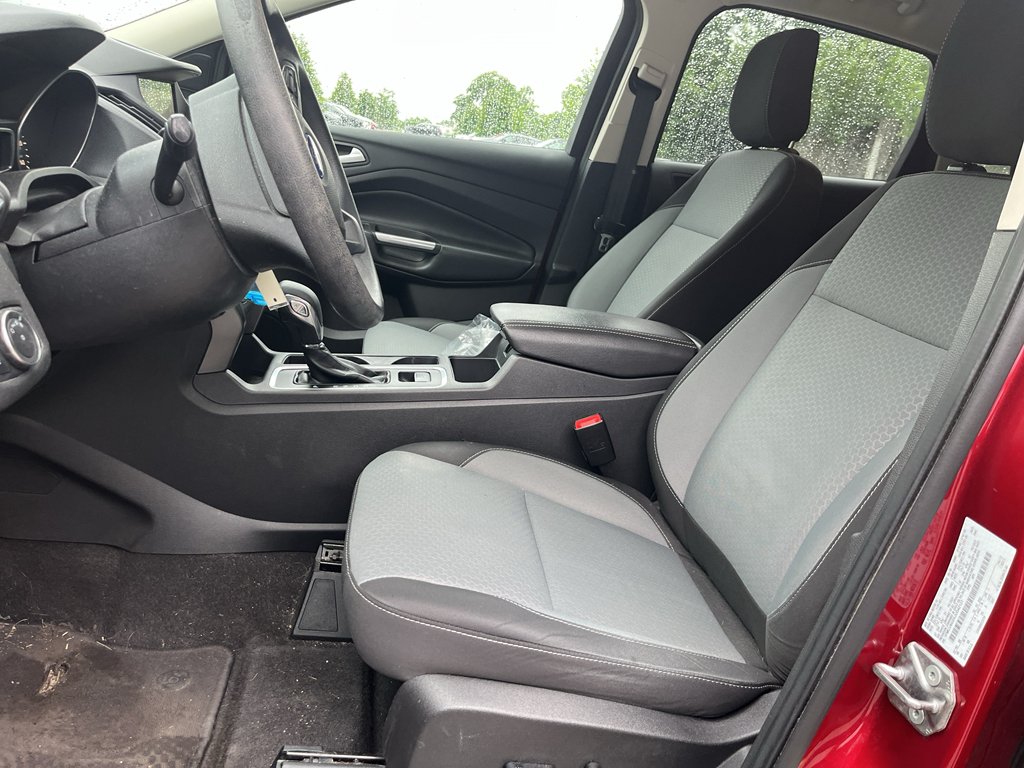 ford escape 2018 1FMCU9GD5JUD42127 image ford escape 2018 1FMCU9GD5JUD42127 image