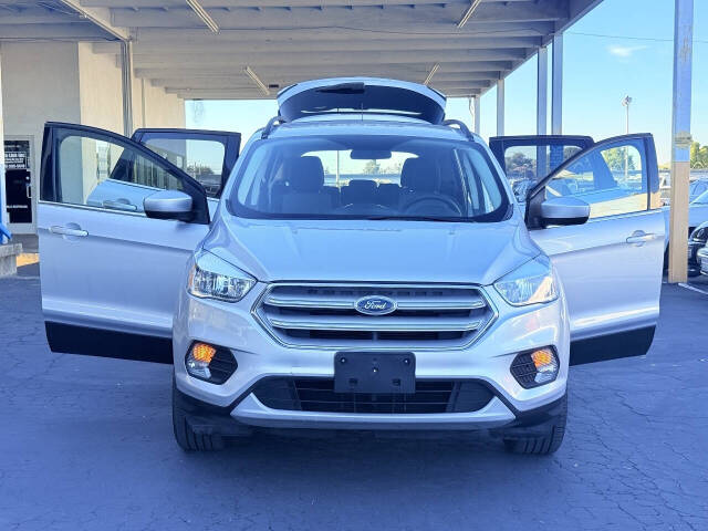ford escape 2018 1FMCU9GD1JUC37181 image ford escape 2018 1FMCU9GD1JUC37181 image