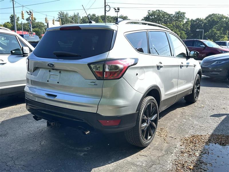 ford escape 2018 1FMCU9GD9JUB77375 image ford escape 2018 1FMCU9GD9JUB77375 image