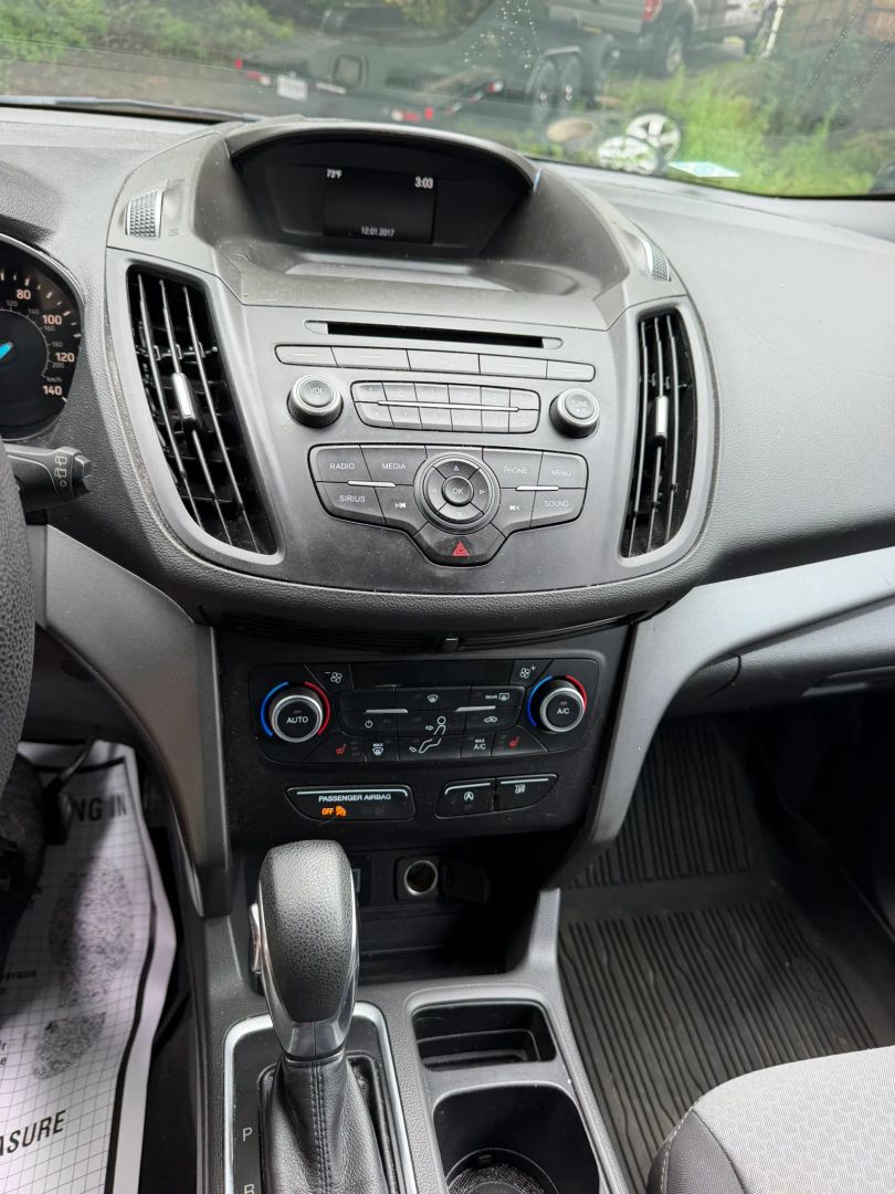 ford escape 2018 1FMCU9GD9JUB19010 image ford escape 2018 1FMCU9GD9JUB19010 image