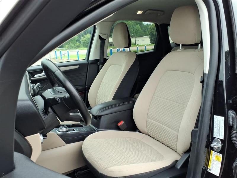ford escape 2021 1FMCU0G63MUB08425 image ford escape 2021 1FMCU0G63MUB08425 image