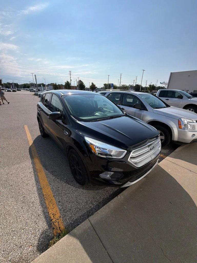 ford escape 2017 1FMCU9G93HUB08445 image ford escape 2017 1FMCU9G93HUB08445 image