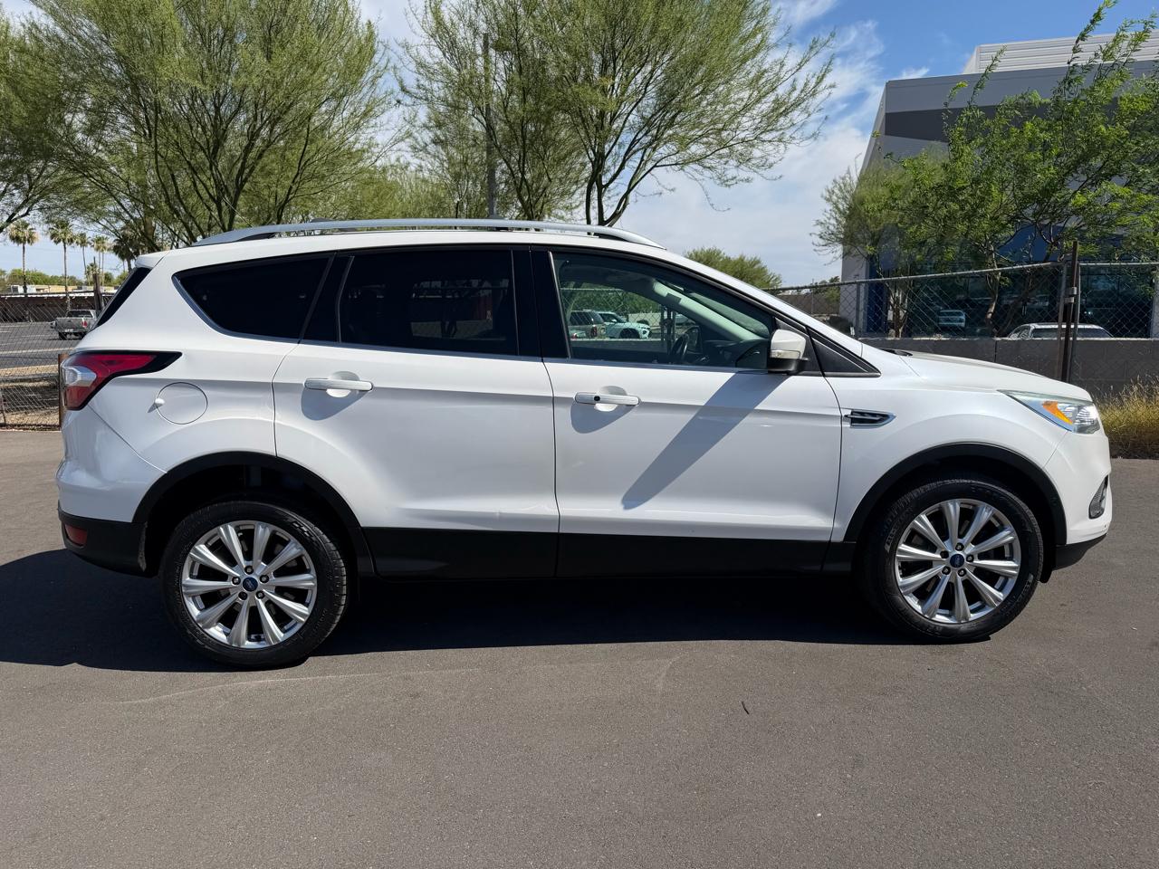 ford escape 2017 1FMCU9J96HUB83357 image ford escape 2017 1FMCU9J96HUB83357 image