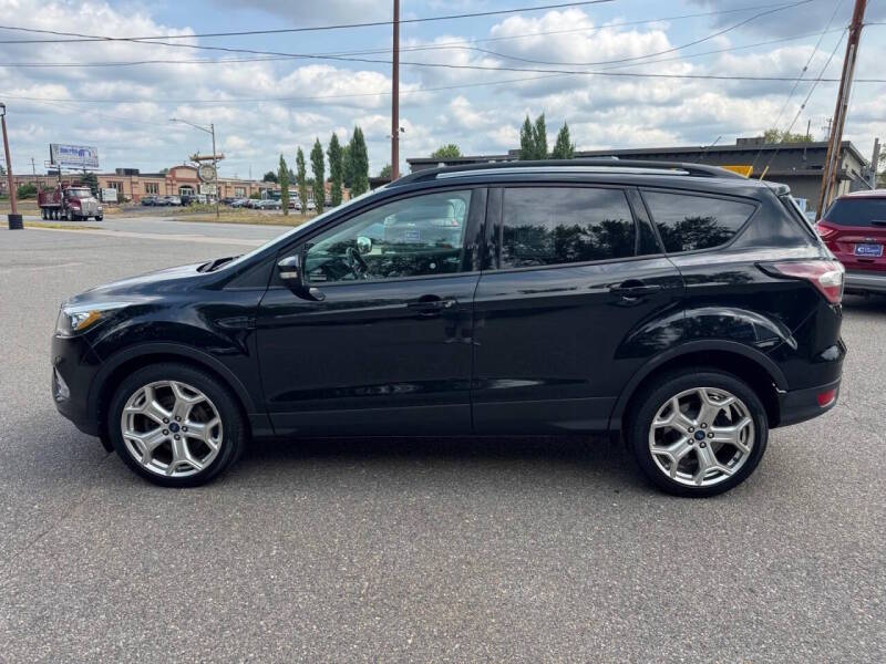 ford escape 2017 1FMCU9J96HUB62587 image ford escape 2017 1FMCU9J96HUB62587 image