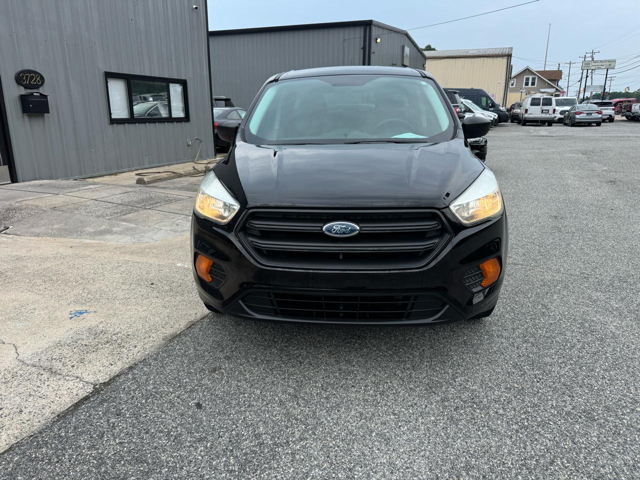 ford escape 2017 1FMCU0F72HUE00891 image ford escape 2017 1FMCU0F72HUE00891 image