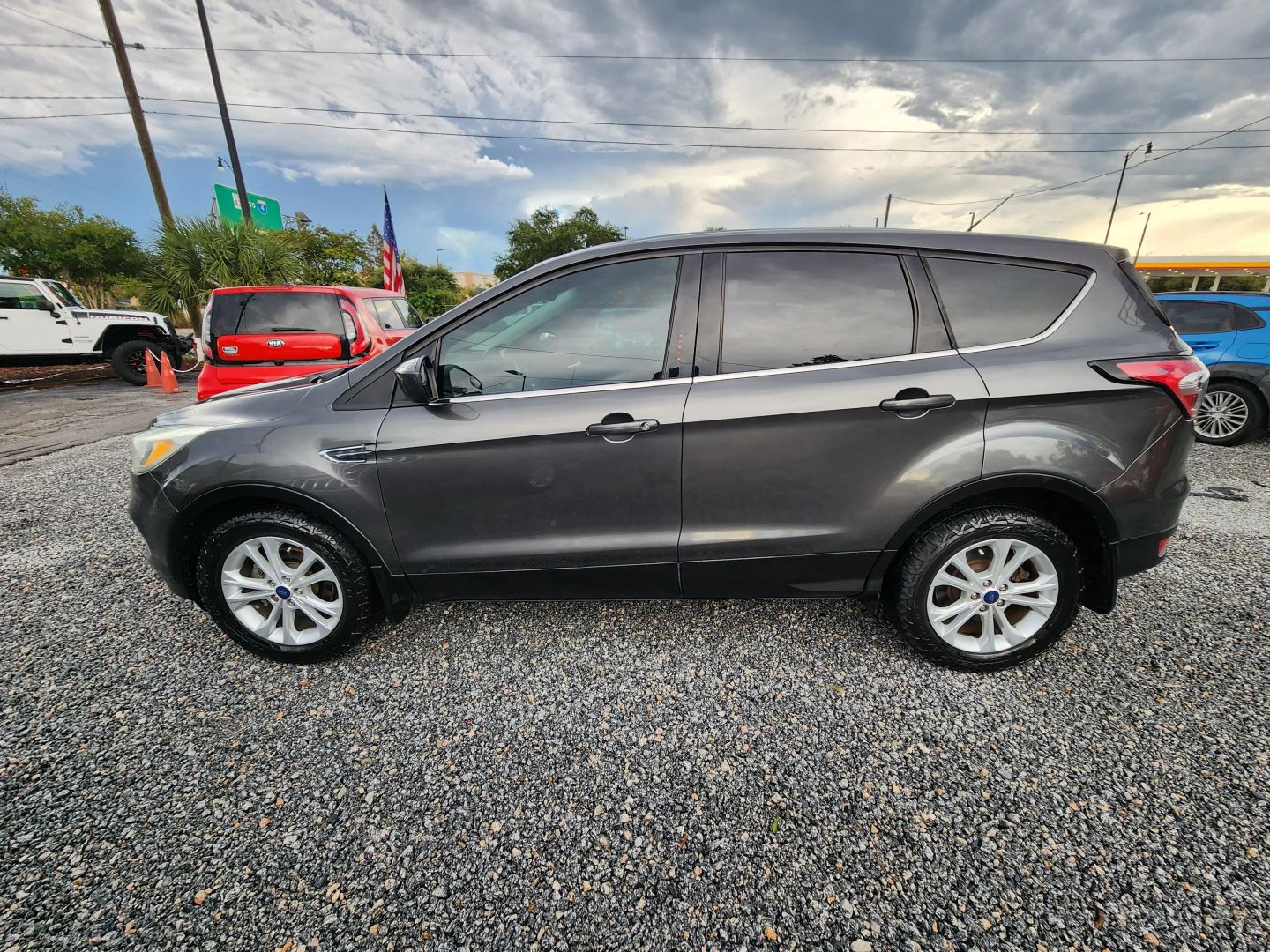 ford escape 2017 1FMCU0GD1HUD24794 image ford escape 2017 1FMCU0GD1HUD24794 image