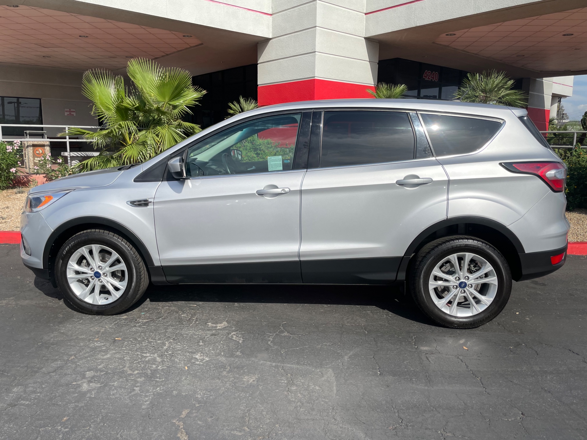 ford escape 2017 1FMCU0GD1HUE74646 image ford escape 2017 1FMCU0GD1HUE74646 image
