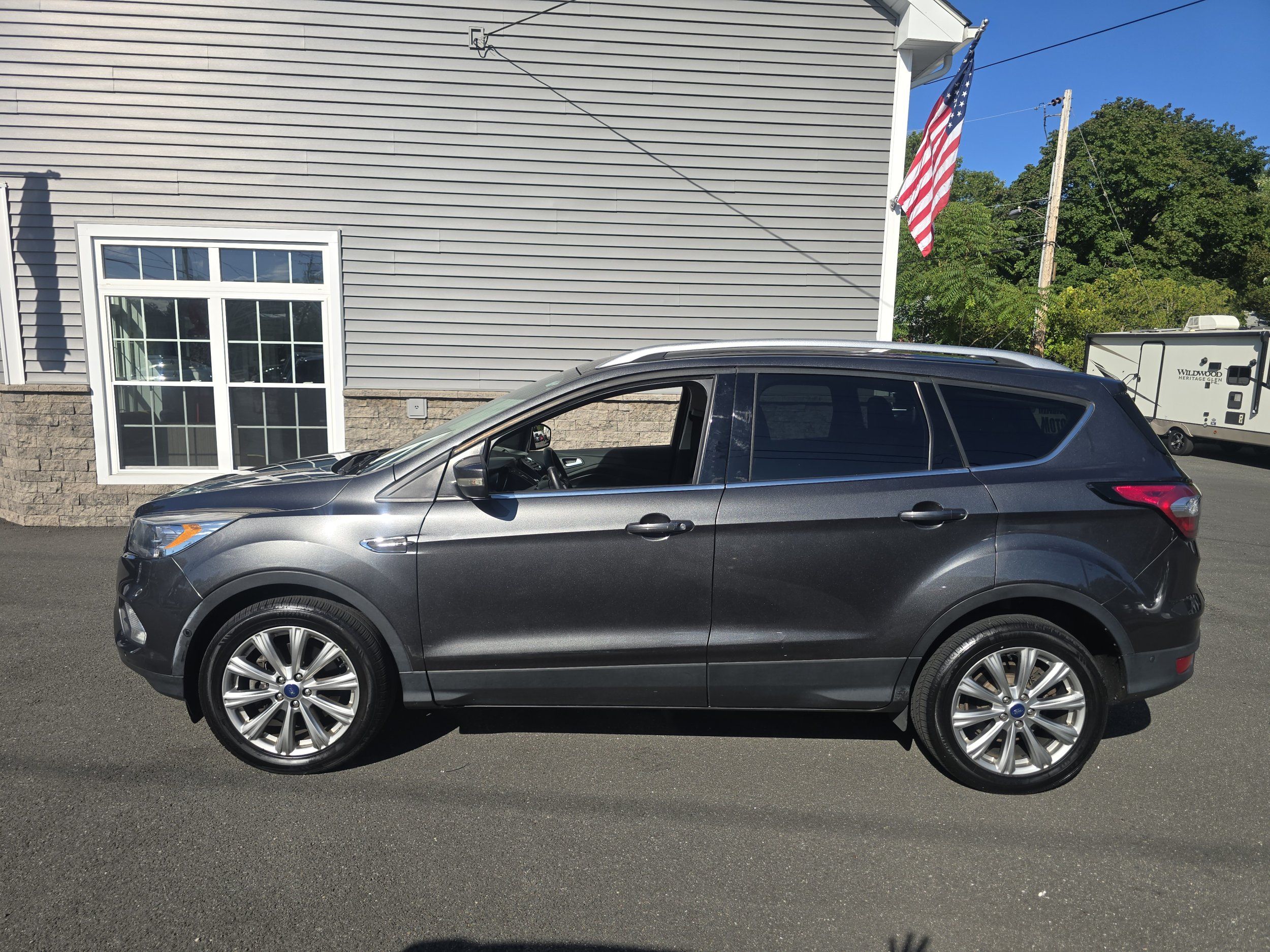 ford escape 2017 1FMCU9J92HUE51000 image ford escape 2017 1FMCU9J92HUE51000 image