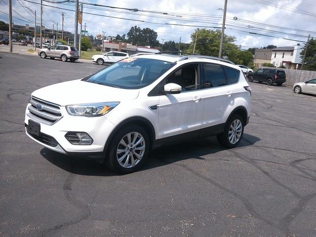 ford escape 2017 1FMCU9J95HUD01656 image ford escape 2017 1FMCU9J95HUD01656 image