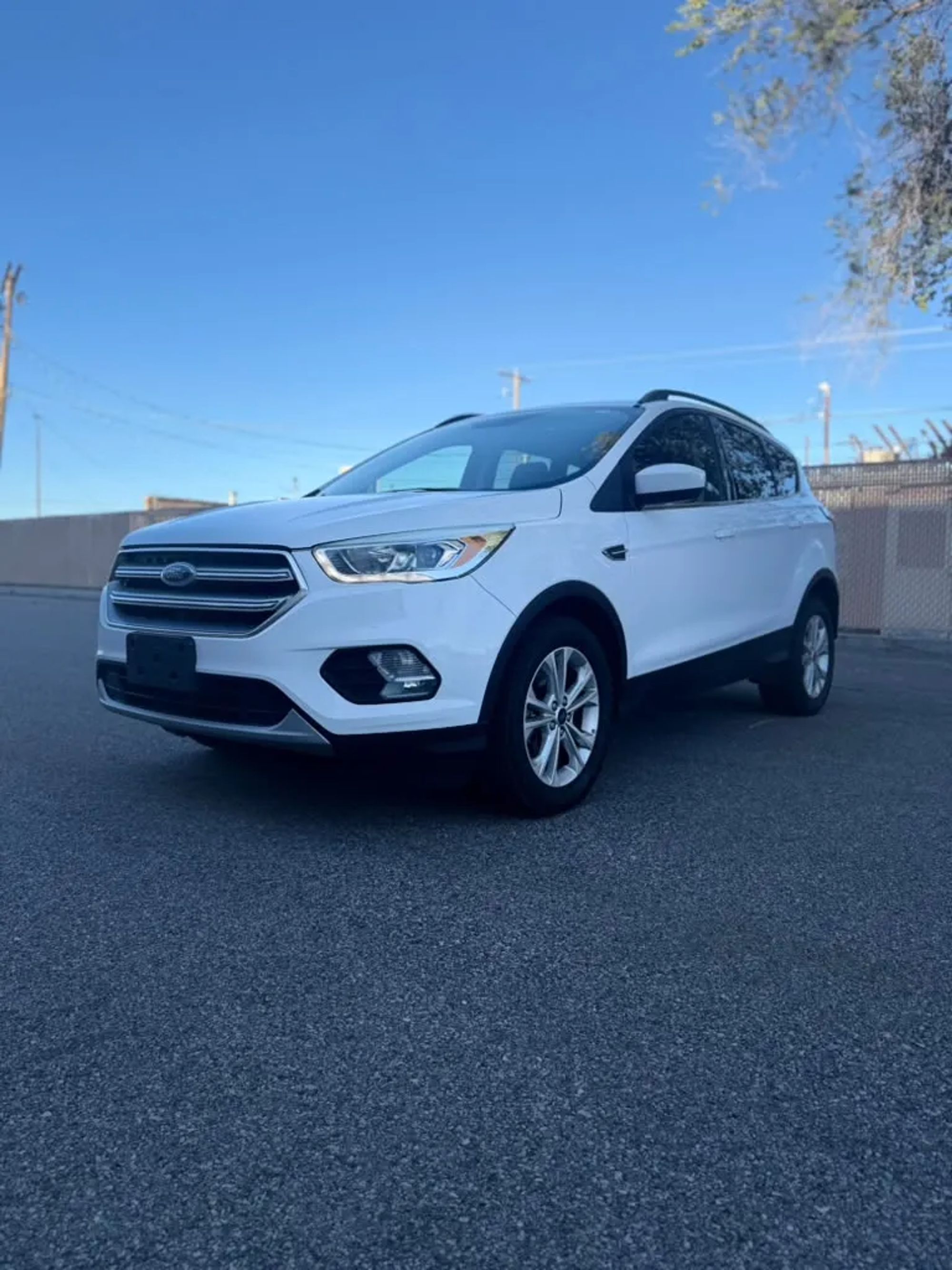 ford escape 2017 1FMCU9G98HUE38131 image ford escape 2017 1FMCU9G98HUE38131 image