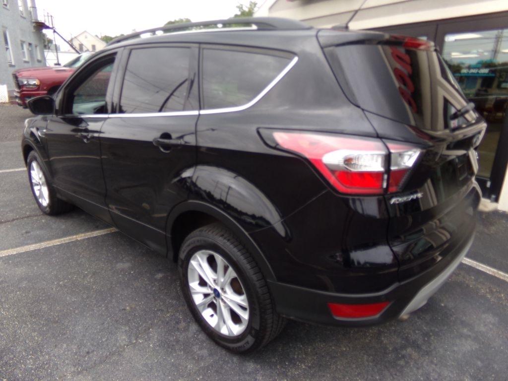 ford escape 2017 1FMCU9GD4HUD02812 image ford escape 2017 1FMCU9GD4HUD02812 image